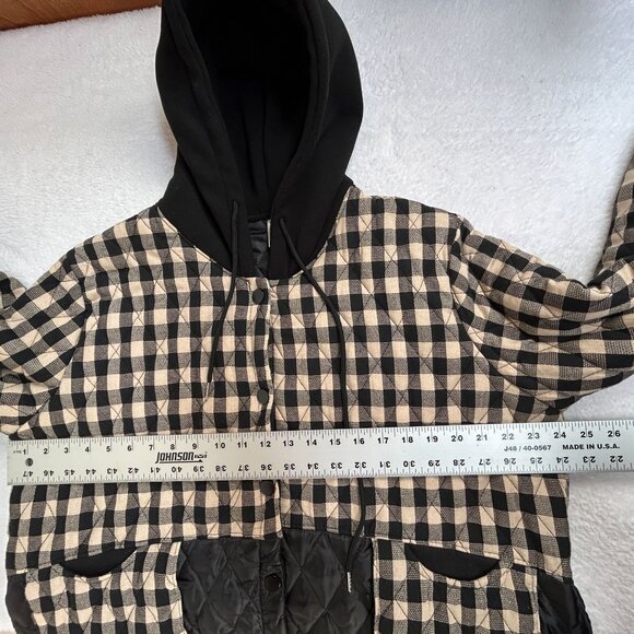 Fashion Classic Collection Women's Hooded Checkered Quilted Jacket Black Beige - Picture 5 of 6